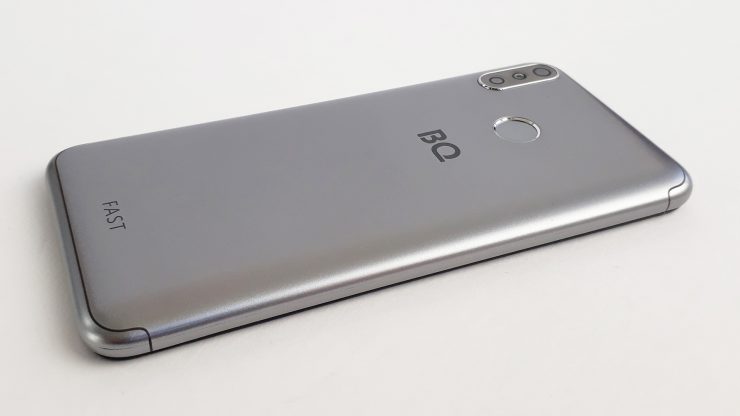 Обзор BQ-5515L Fast19