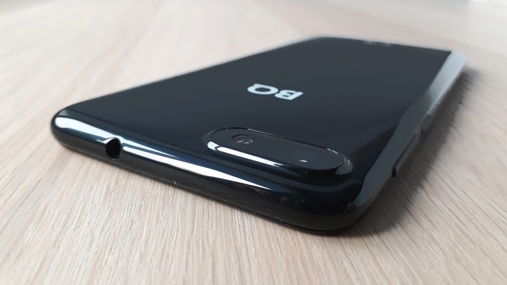 Обзор Slim BQ-5701L: самый модный бюджетный смартфон9