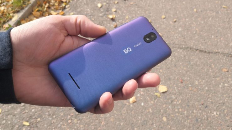 Обзор BQ Wallet 5045L: более дешевый смартфон с NFC и LTE31