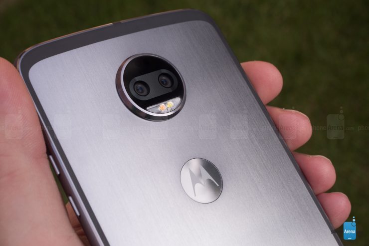 Обзор Moto Z2 Force7