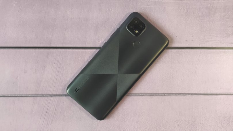 Realme C21
