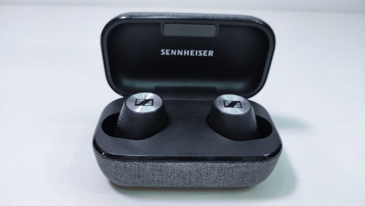 Обзор наушников-вкладышей Sennheiser MOMENTUM True Wireless 215