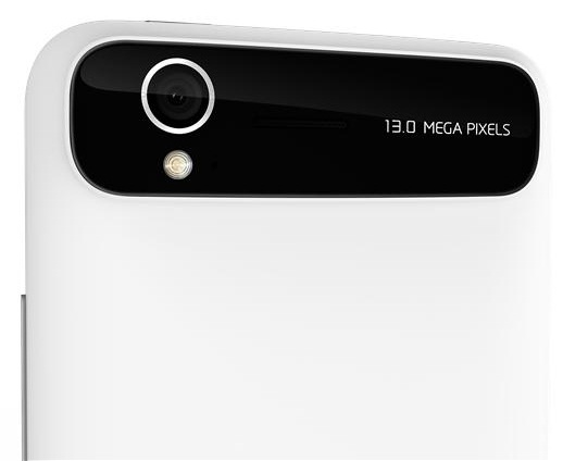 ZTE Grand S: задняя сторона